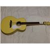 Image 2 : Older yellow guitar