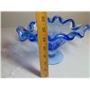 Image 2 : WHITE CRYSTAL BRAND MADE IN ITALY BLUE ART GLASS