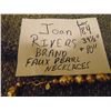 Image 2 : VINTAGE JOAN RIVERS FAUX PEARL NECKLACES
