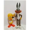 Image 1 : 1969 Tweetie Bird, 1971 Bugs bunny 10" tall