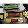 Image 5 : 20 train cars, 2 engines, track, N scale large lot