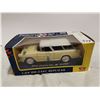 Image 1 : 1:24 Chevy Bel Air die cast car