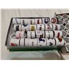 Image 2 : Lot of 96 small NHL mugs