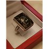 Image 2 : 446.  Sterling ring with serpentine stone, size 9
