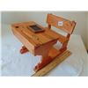 Image 1 : 522 HAND CRAFTED DOLL SIZE SCHOOL DESK AND SLATE