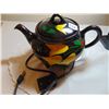 Image 1 : 528 ROYAL CANADIAN ART POTTERY HAMILTON ONTAIO ELECTRIC VINTAGE TEA POT