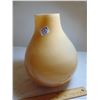 Image 2 : 529 HAND BLOWN ART GLASS VASE