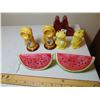 Image 2 : 533 VINTAGE SALT & PEPPERS  ( WATER MELON, PHONES, ELEVATORS, FROGS)