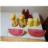 Image 3 : 533 VINTAGE SALT & PEPPERS  ( WATER MELON, PHONES, ELEVATORS, FROGS)