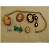 Image 1 : 754 CAMEO MOTHER DAY LOCKET, CAMEO PINS, EARRING , NECKLACE