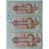 Image 1 : 776 3 CONSECUTIVE UNCIRCULATED 2 DOLLAR BILLS PREFIX EGT