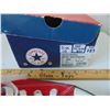 Image 4 : 789 SIZE 10 LIGHTLY WORN RED CONVERSE BASKETBALL SHOWS