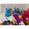 Image 3 : 20 beanie babies with tags