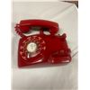 Image 3 : Rotary telephone - red