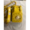 Image 2 : Rotary telephone - yellow