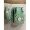 Image 2 : Rotary telephone - Blue