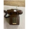 Image 1 : Push button telephone - brown