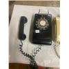 Image 2 : 2 Wall hanging rotary phones black & ivory