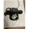 Image 1 : Rotary telephone