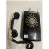 Image 2 : Wall mount rotary telephone
