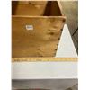 Image 3 : wooden crate & fruit box