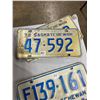 Image 3 : 3 pair Saskatchewan license plates - 1972, 1975, 1976
