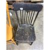 Image 3 : 2 vintage kitchen chairs, 1 Oak, 1 Birch