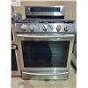 Image 1 : SAMSUNG STAINLESS STEEL AND BLACK GAS COOK RANGE