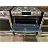 Image 2 : SAMSUNG STAINLESS STEEL 6.3 CU. FT. DUAL FUEL RANGE MODEL NY63T8751SS