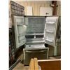 Image 2 : SAMSUNG STAINLESS STEEL  FRENCH DOOR REFRIGERATOR WITH ROLL OUT FREEZER, WATER AND ICE DISPENSER