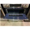 Image 2 : SAMSUNG STAINLESS STEEL 5.8 CU.FT ELECTRIC RANGE WITH FLEX DUO