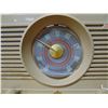 Image 2 : Radio