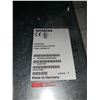 Image 3 : SIEMENS 6FC5203-0AF05-0AA0 SINUMERIK PANEL SERIES P9 (GLASS DAMAGED)