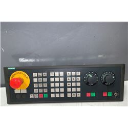 SIEMENS 6FC5203-0AF22-1AA2 PANEL