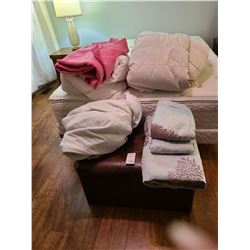 Bed Linen and Chest Cat C