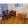 Image 1 : Chairs, Sewing Cabinet and more Cat C