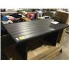 Image 1 : Outdoor Black Powder Finish Table