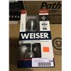 Image 1 : Weiser Keyed Entry Door Knob Set