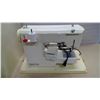 Image 2 : KENMORE Sewing Machine