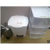 Image 2 : 2 Garbage Cans and Plastic Storage Container