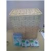 Image 1 : Wicker Laundry Hamper w/Contents (24"x21")