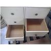 Image 2 : 2 Vintage End Tables