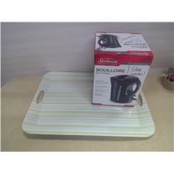 Serving Tray and Electric Kettle