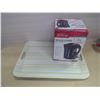 Image 1 : Serving Tray and Electric Kettle