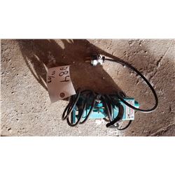 Makita Trimmer Model 3770B