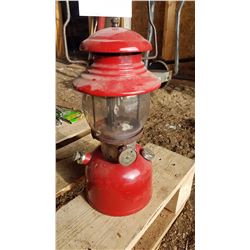 Coleman 200 Lantern