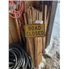 Image 1 : Road Closed Sign & 4' Stakes