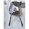 Image 1 : Metal Wheelbarrow