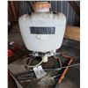 Image 1 : Backpack Sprayer