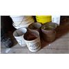 Image 2 : Lot of Cans & Buckets
